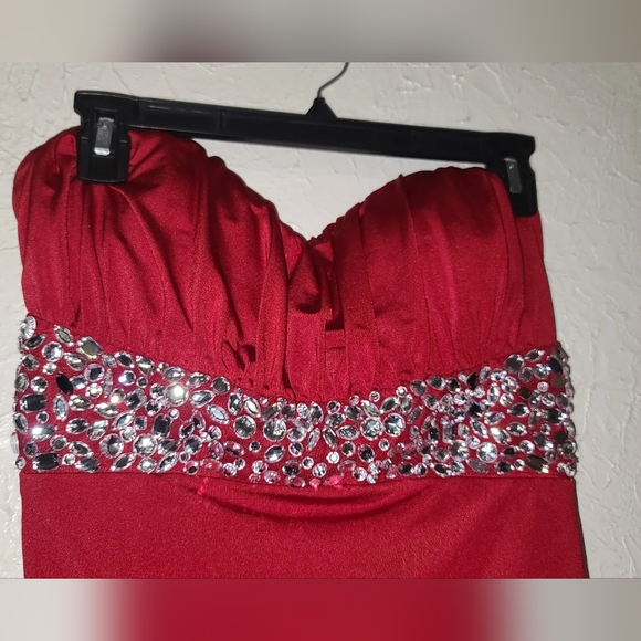 NWOT - New Medium Red Dress - Picture 2 of 6